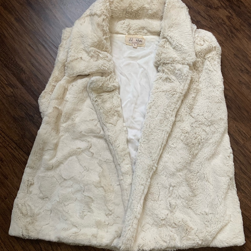 Faux Fur Cream Colored Vest Large